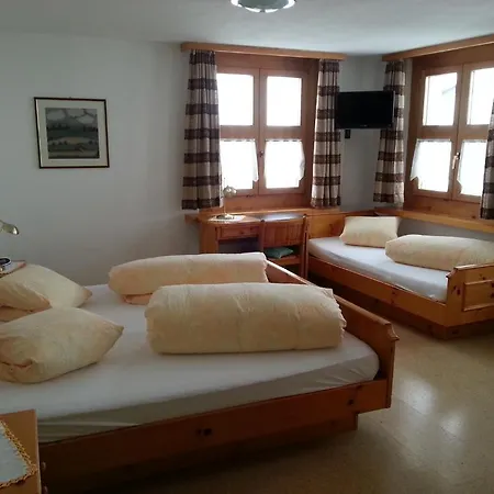 Chavalatsch Inn 2*