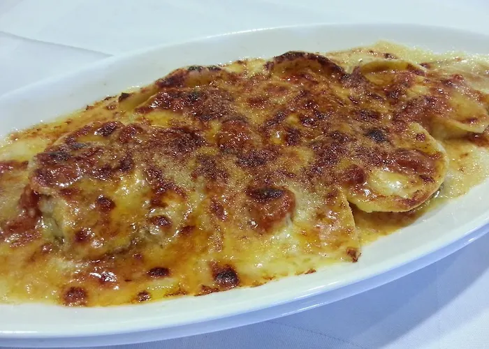 Chavalatsch Han/Misafirhane 2*