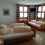 Chavalatsch Herberg 2*